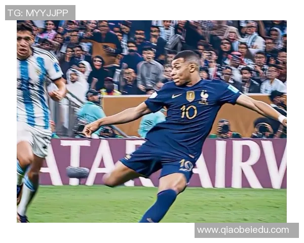 揭秘足球明星真实姓名及其背后的故事与精彩瞬间图集