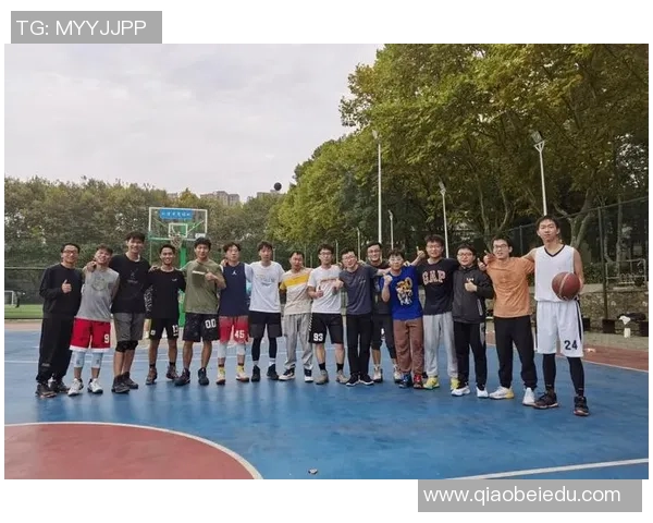 广州篮球队耐力分析与训练策略探讨助力球队提升竞技水平